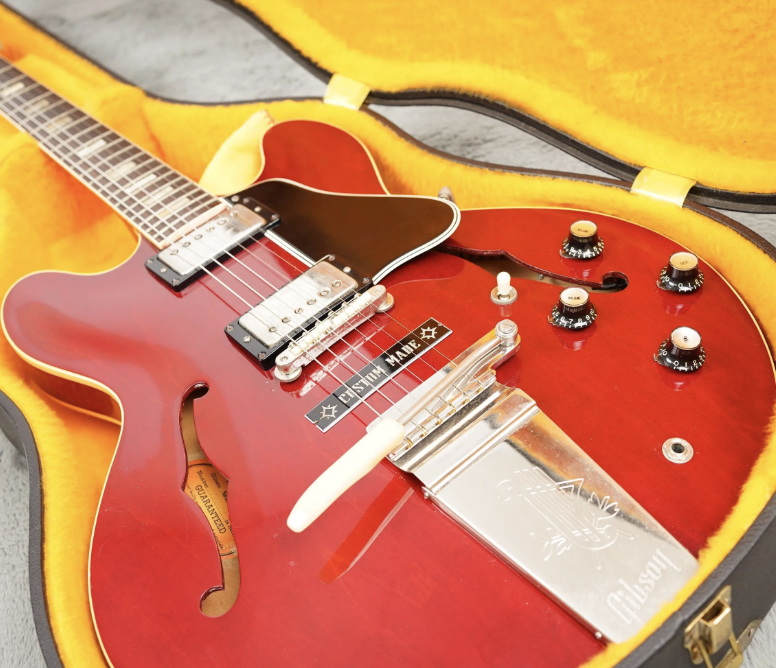 Gibson 335